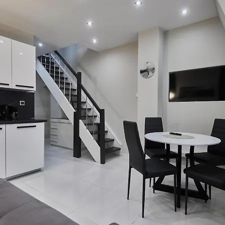 بالتيك هوم *