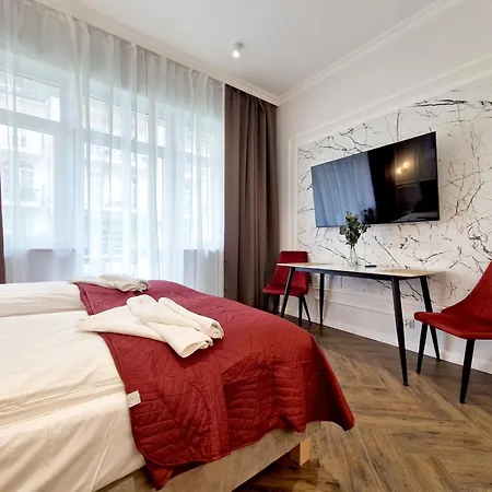 بالتيك هوم * سفينويتشي